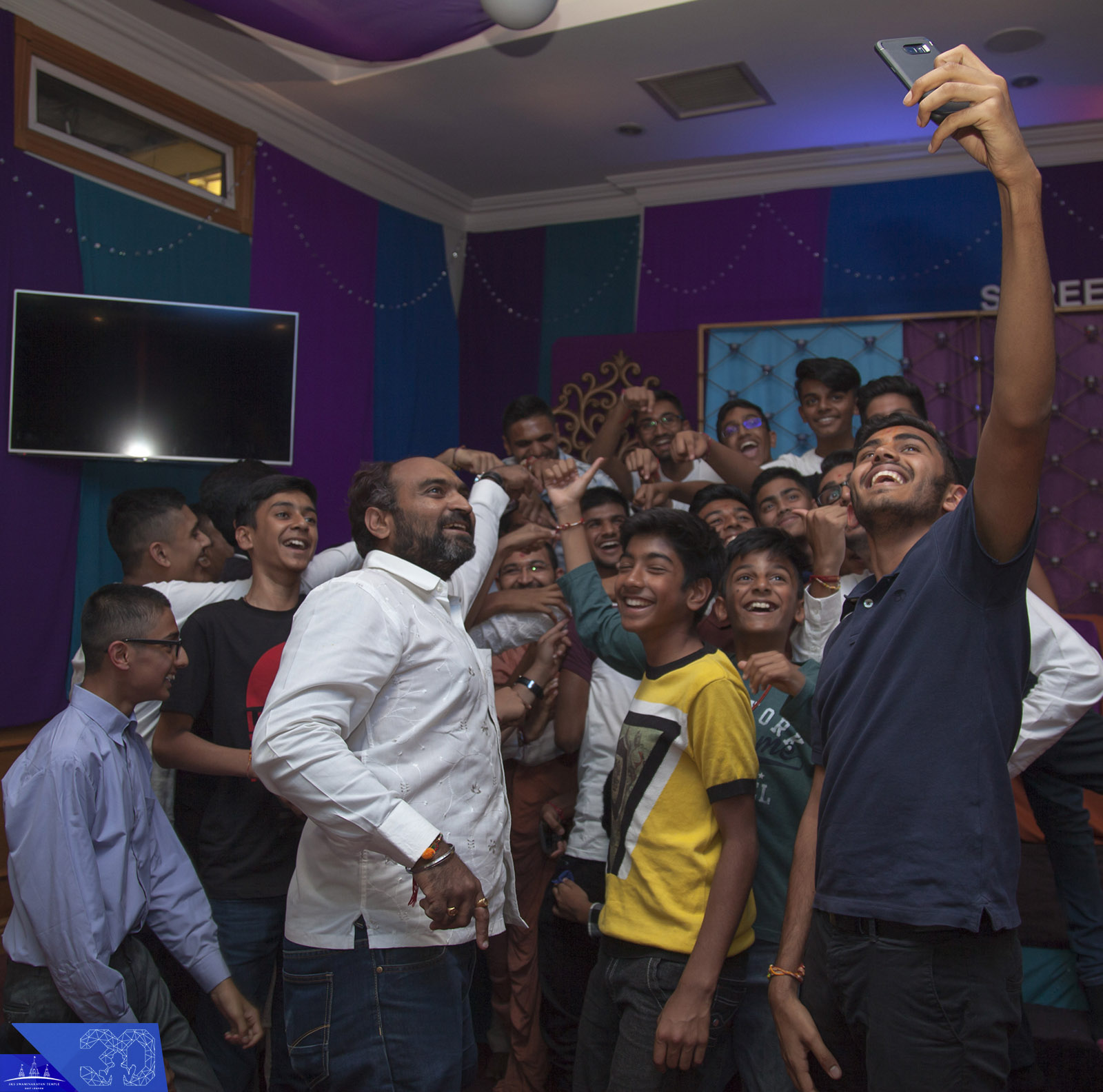 146 copy - ©1987-2017 SKS Swaminarayan Temple East London